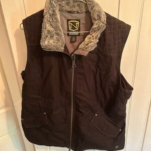 Noble outfitters women’s xl black suede zip up vest